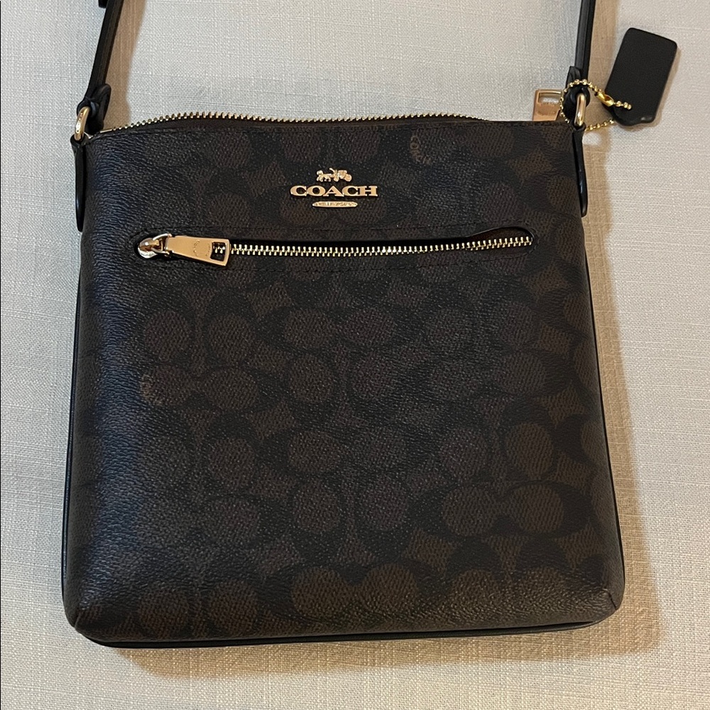 Coach Signature Black and Brown Shoulder Bag